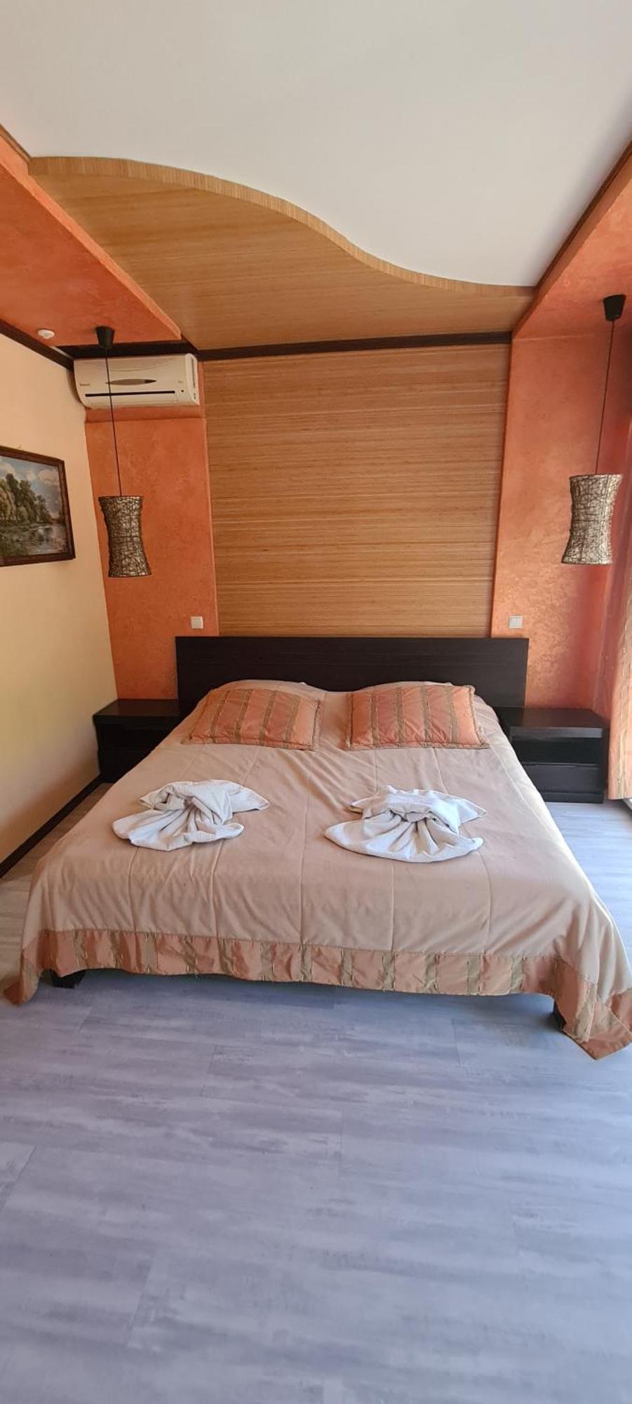 Mishyn-City Hotel Dobrivljani Kültér fotó