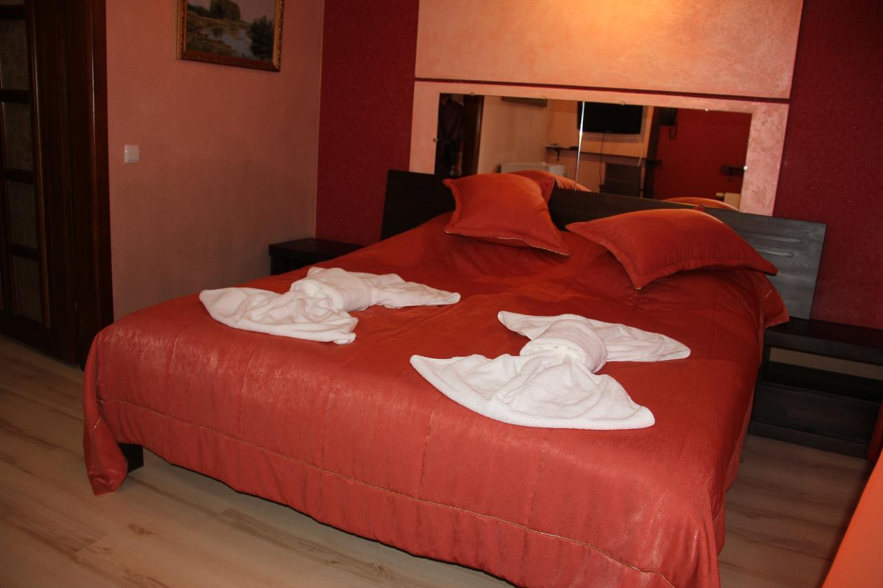 Mishyn-City Hotel Dobrivljani Kültér fotó